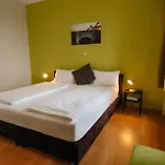 Trail-inn & 3*