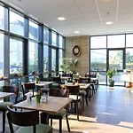 Trail-inn & Otel 3*