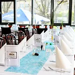 Hotel Trail-inn &