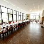Trail-inn & Hotel