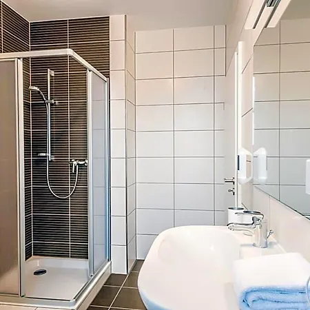 Hotell Trail-inn & 3*