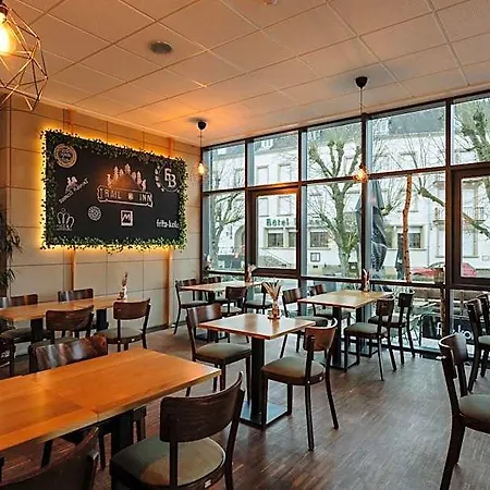 Trail-inn &