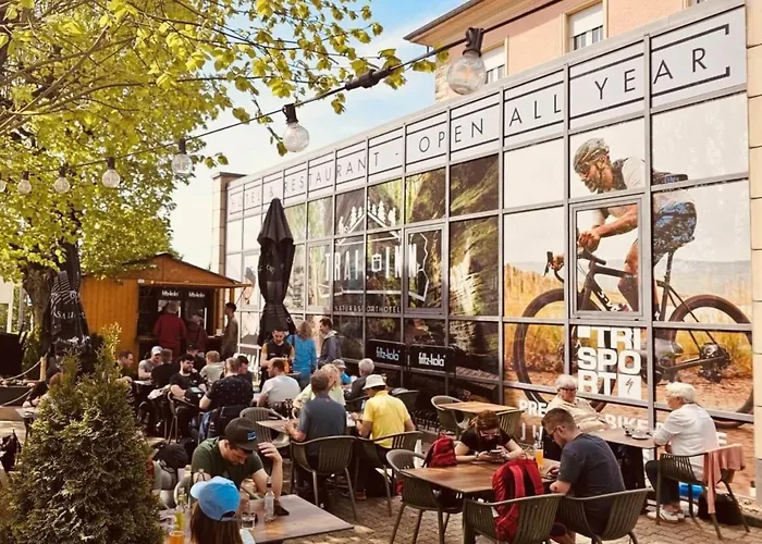 Trail-inn & Szálloda