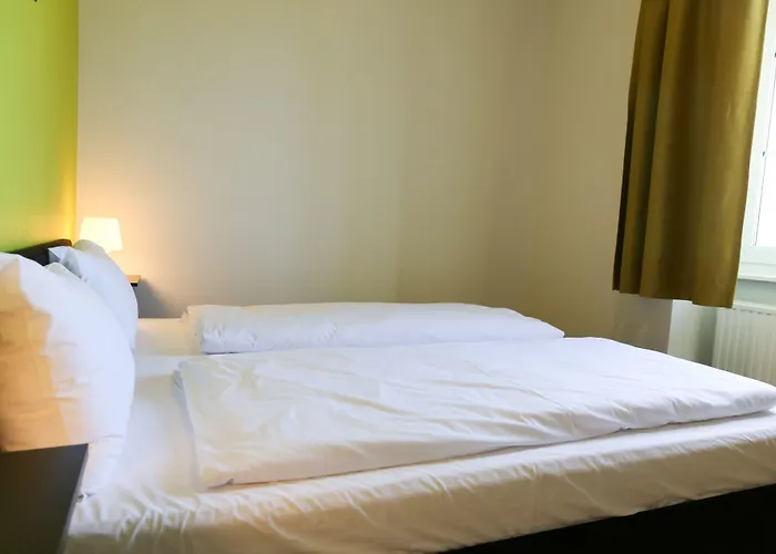 Trail-inn & ベルドルフ